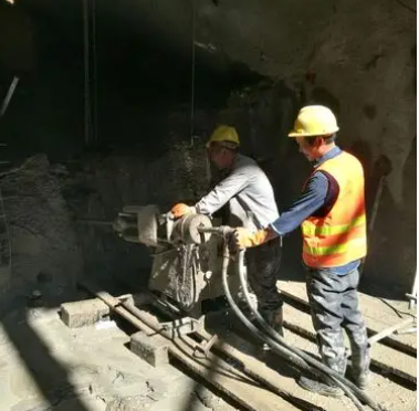 新会水下抗分散灌浆料特点 水下不分散注浆料介绍